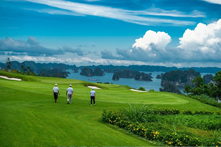 Kinh doanh Golf cùng các tiện ích đi kèm