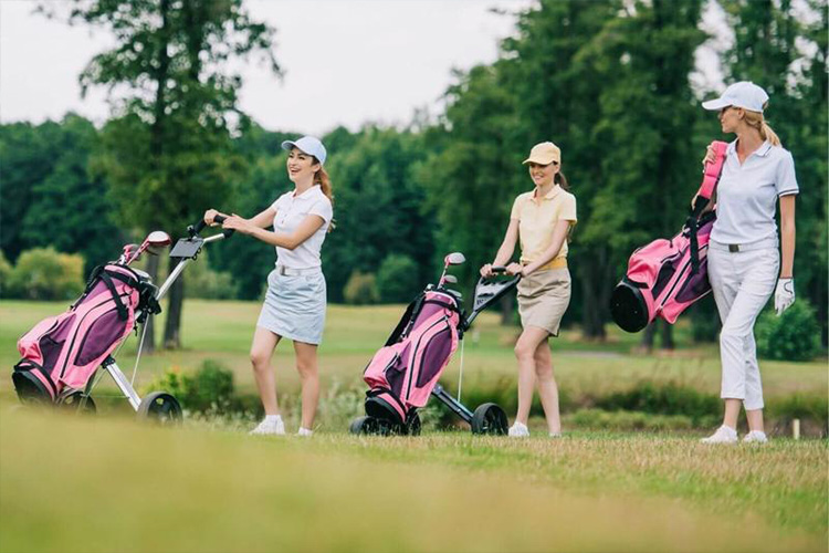 Kinh doanh thời trang Golf