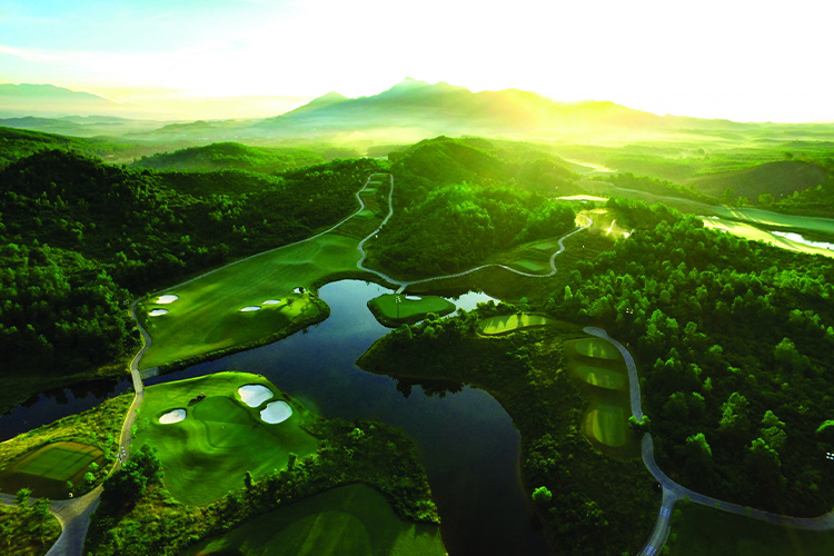 Sân Golf thực tế