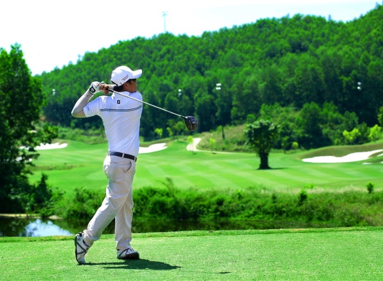 Golf - nơi những thử thách luôn đón chờ bạn.